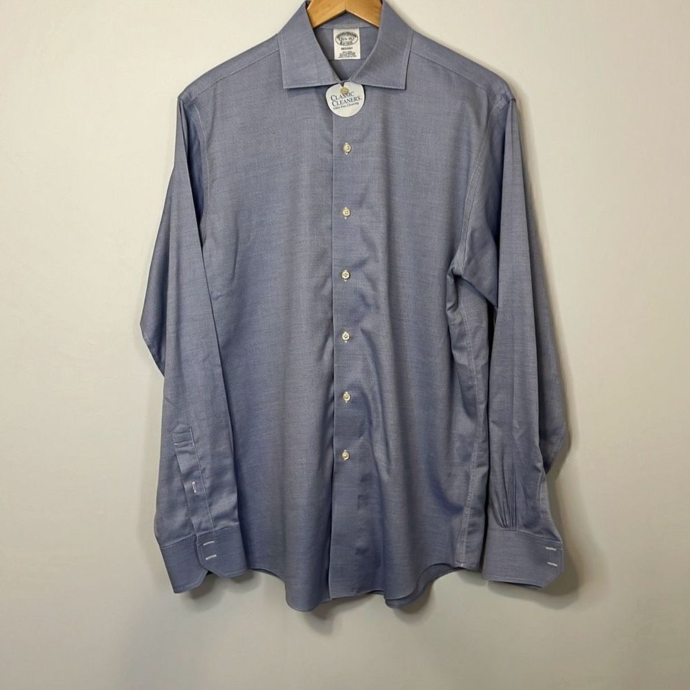 Brooks Brothers Men’s Blue Regent Button Down Dress Shirt 15.5 35 100% Cotton